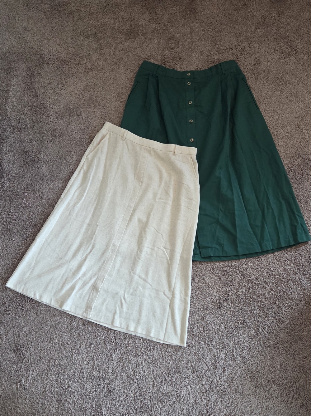 2 Classic A-Line Midi Skirts in Cream and Dark Green